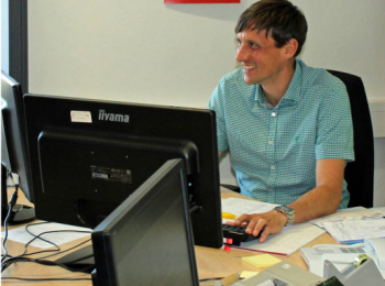 Mitarbeiter am Bildschirm